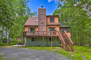 Pocono Mountains Retreat with Deck and Fire Pit!